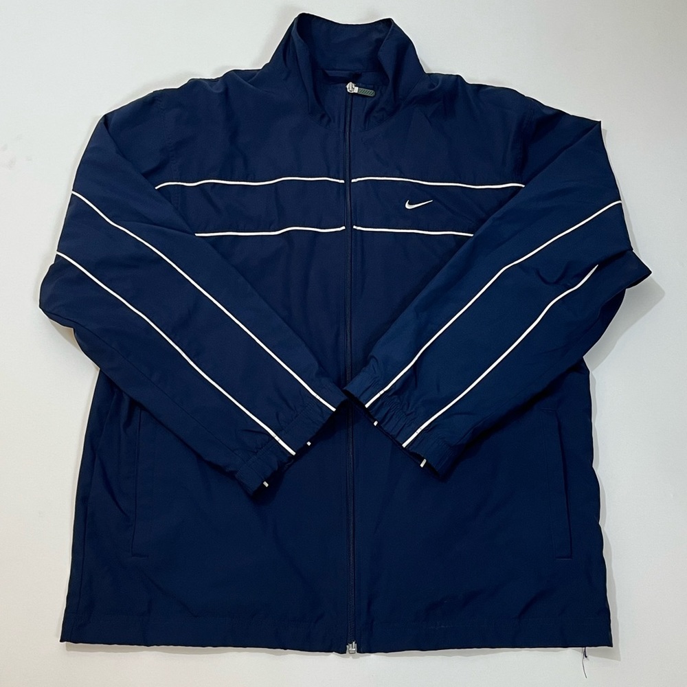 Blue Nike windbreaker (vintage)